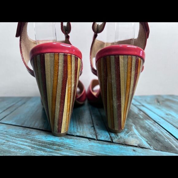Size 9 Miz Mooz Pinky Peach Chunky Heel Sandals - Picture 6 of 10